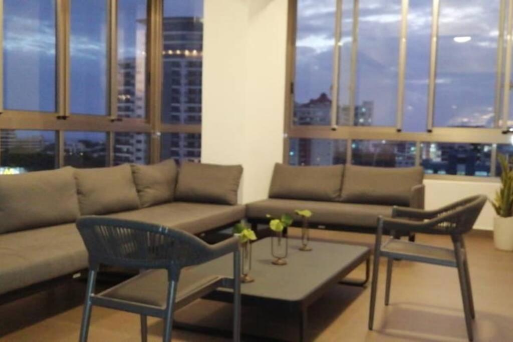 Escape Apartments, Balcony, Pool & Gym In La Julia سانتو دومينجو المظهر الخارجي الصورة